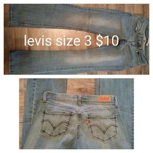 Levis